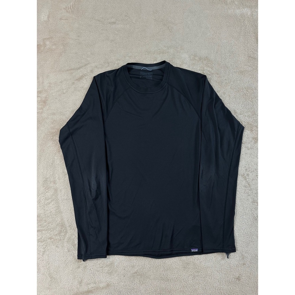 Patagonia Capilene Lightweight Baselayer Mens size Small Black Long Sleeve EUC